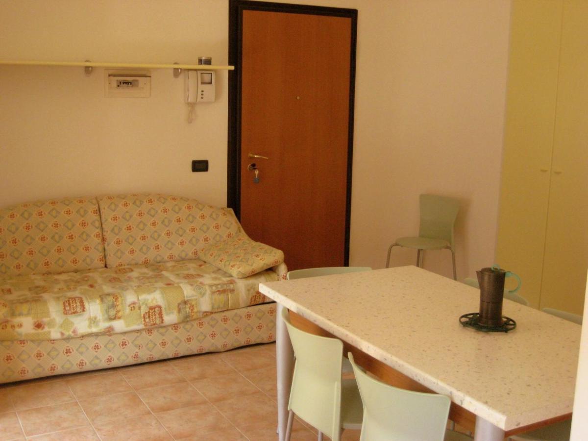 Residence Ipanema - Walterigato Apartments Solo Per Famiglie Lido di Jesolo Zewnętrze zdjęcie